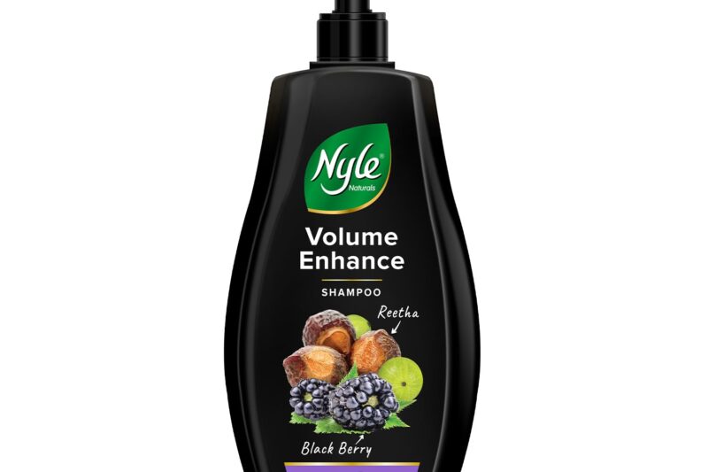 Nyle Naturals Volume Enhance Anti Hairfall Shampoo, With Reetha And Blackberry, Gentle and soft shampoo, PH balanced and Paraben free, For Men and Women, 1L