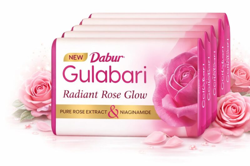 Dabur Gulabari Pure Rose Soap 150g (Pack of 4) | Moisturizing Bathing Soap for Radiant Glowing Skin & Body | Glycerine & Niacinamide | Long Lasting Fragrance | For Men & Women