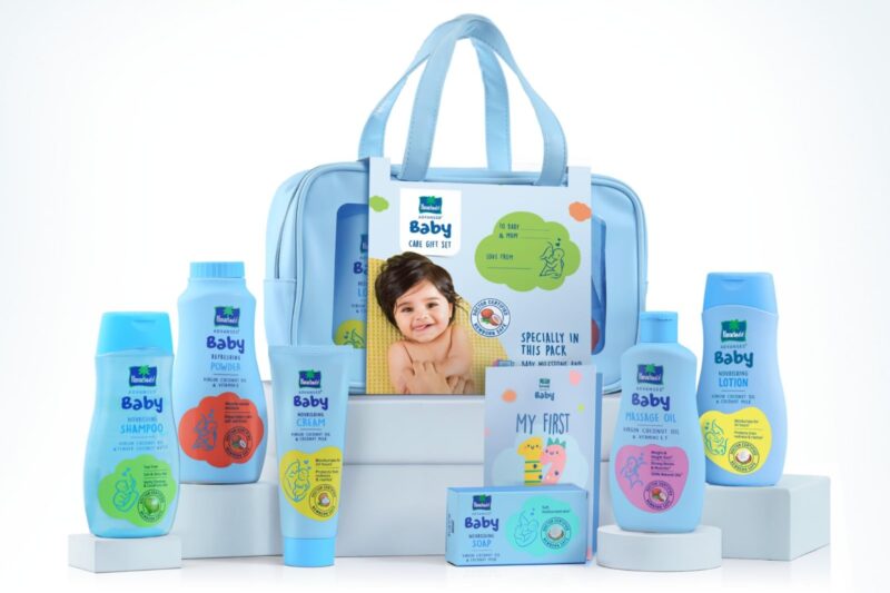 Parachute Advansed Baby Gift Pack with New Born Baby Essentials|100% Virgin Coconut Oil|with Travel Friendly Multi Utility Clear Bag