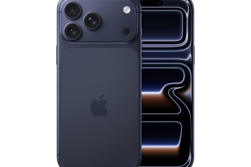 iPhone 17 Pro Max 256 GB: 17.42 cm (6.9″) Display with Promotion, A19 Pro Chip, Best Battery Life in Any iPhone Ever, Pro Fusion Camera System, Center Stage Front Camera; Deep Blue