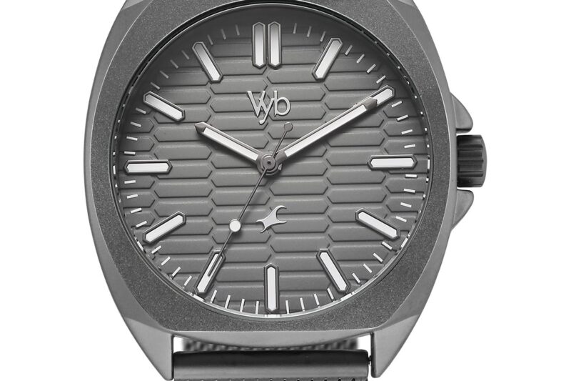 Fastrack Vyb Aviator with Quartz Analog Grey Dial Grey Stainless Steel Strap Watch for Men – FV30046QM01W