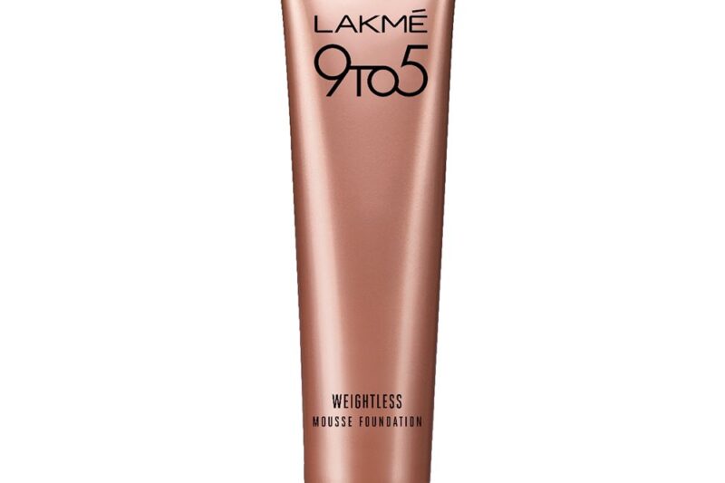 Buy Lakme 9 to 5 Weightless Mousse Foundation Mini| Beige Vanilla| Natural Matte Finish Cream Foundation – Long Lasting Full Coverage Face Makeup| 6 g Online at Low Prices in India – Amazon.in