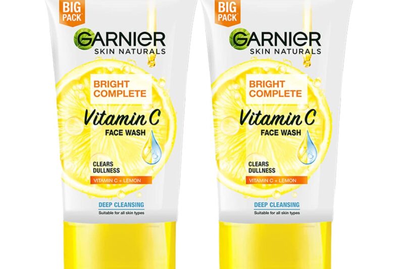 Garnier Skin Naturals Bright Complete Vitamin C Facewash, For Brighter and Glowing Skin – Daily Cleanser Suitable For all Skin Types, 150g (Pack of 2)