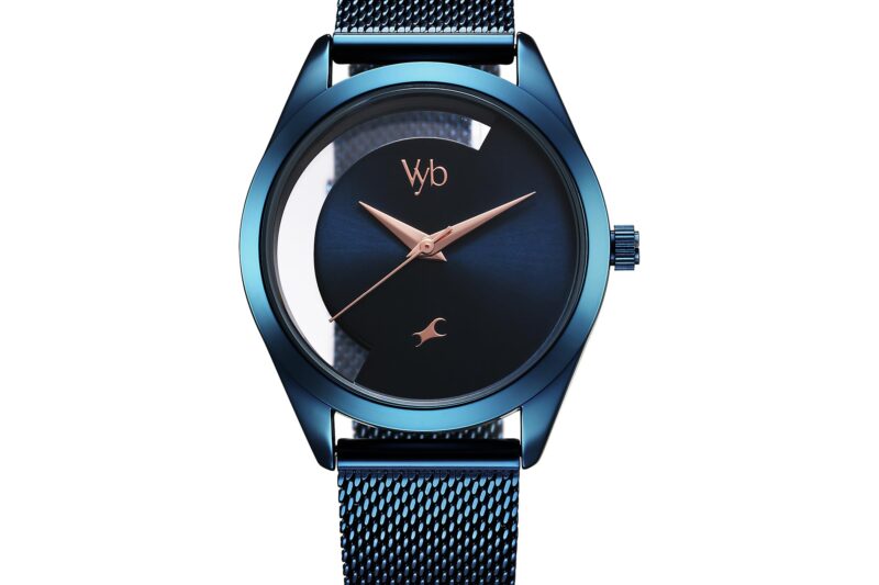 Buy Fastrack Vyb Runway Quartz Analog Blue Dial Blue Stainless Steel Strap Watch for Girls – FV60031QM01W at Amazon.in